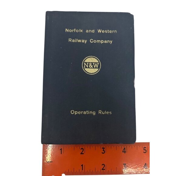 Norfolk & Western Railway Company Operating Rules 1967 Edition Hardcover Book - Picture 7 of 15